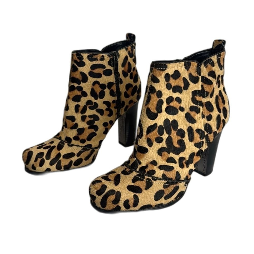 Beverly Feldman Women's Leopard Print Calf Hair Ankle Boots Size 9M